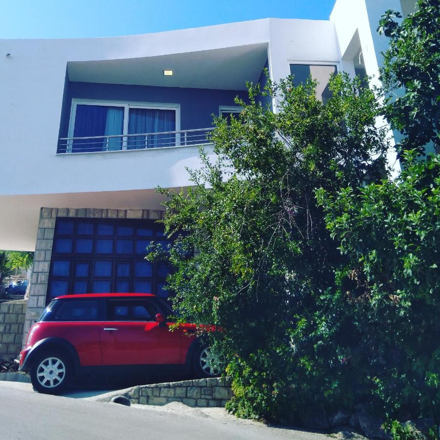 Luka Apartment 울친 외부 사진