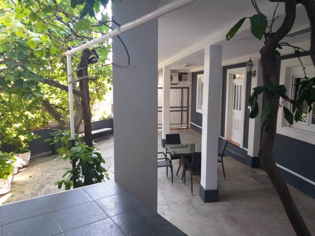 Luka Apartment 울친 외부 사진
