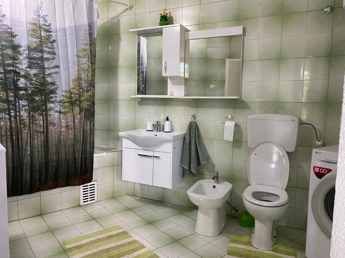 Luka Apartment 울친 외부 사진