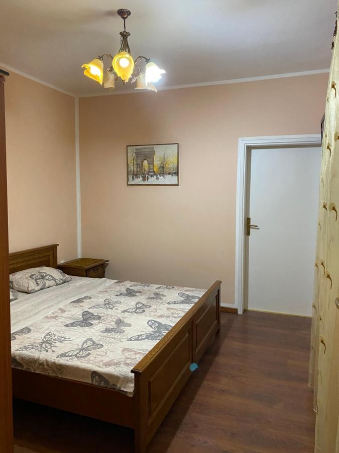 Luka Apartment 울친 외부 사진