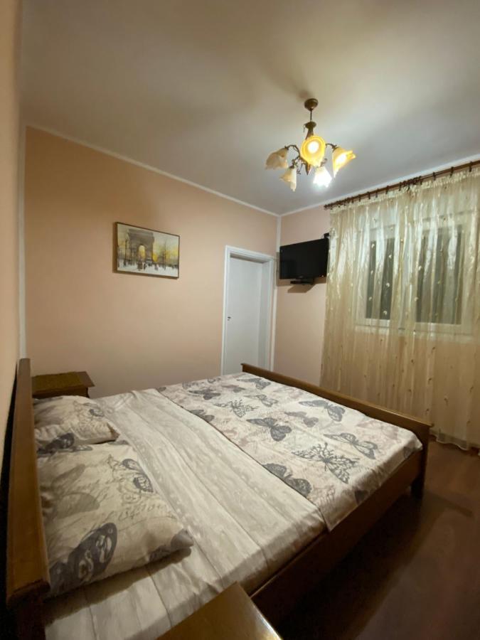 Luka Apartment 울친 외부 사진